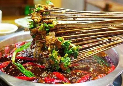 烫锅鲜砂锅串串