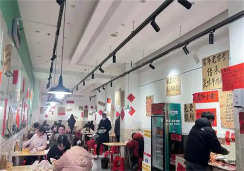 阿秋嫂生燙牛肉米線加盟