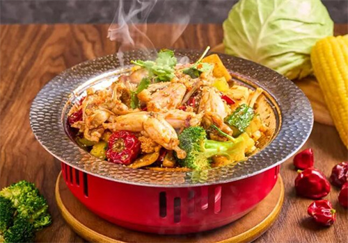 京绣川麻辣香锅加盟